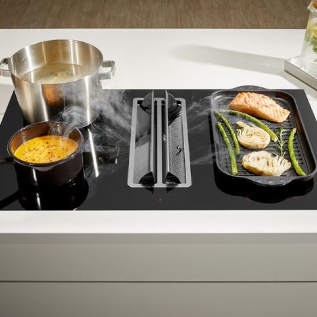 Pelgrim-keukenapparatuur-Inductiekookplaat-met-afzuiging.jpg